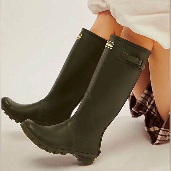 Barbour Shoes - Barbour Bede Wellington “Wellie” Boots in Olive, SZ UK 3 (US 5.5-6) EUC